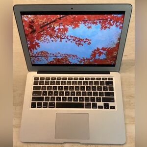 Apple MacBook Air Laptop Dual Core i7 1.7 13” Computer A1466 Intel 2013 Charger